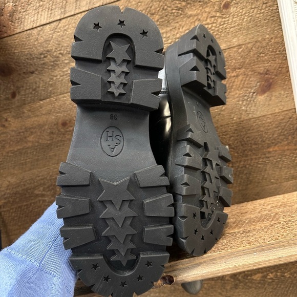 Ash Lloyd Leather Pull-On Combat Boots
Size: 38 (Approx. US 7.5–8) - Picture 6 of 10